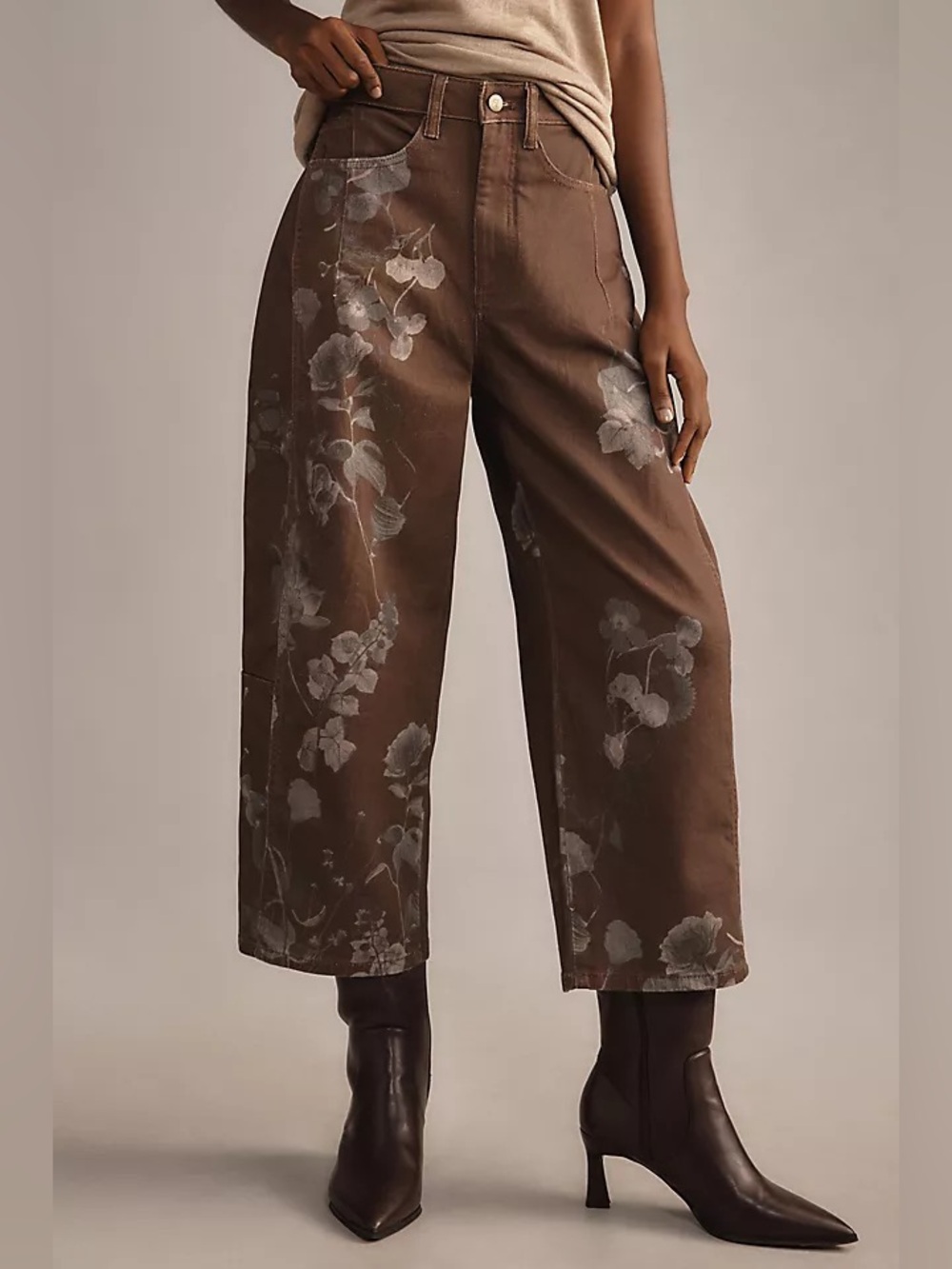 Anthropologie Kenna Mid Rise Heritage Barrel Jeans Floral Brown Size 26